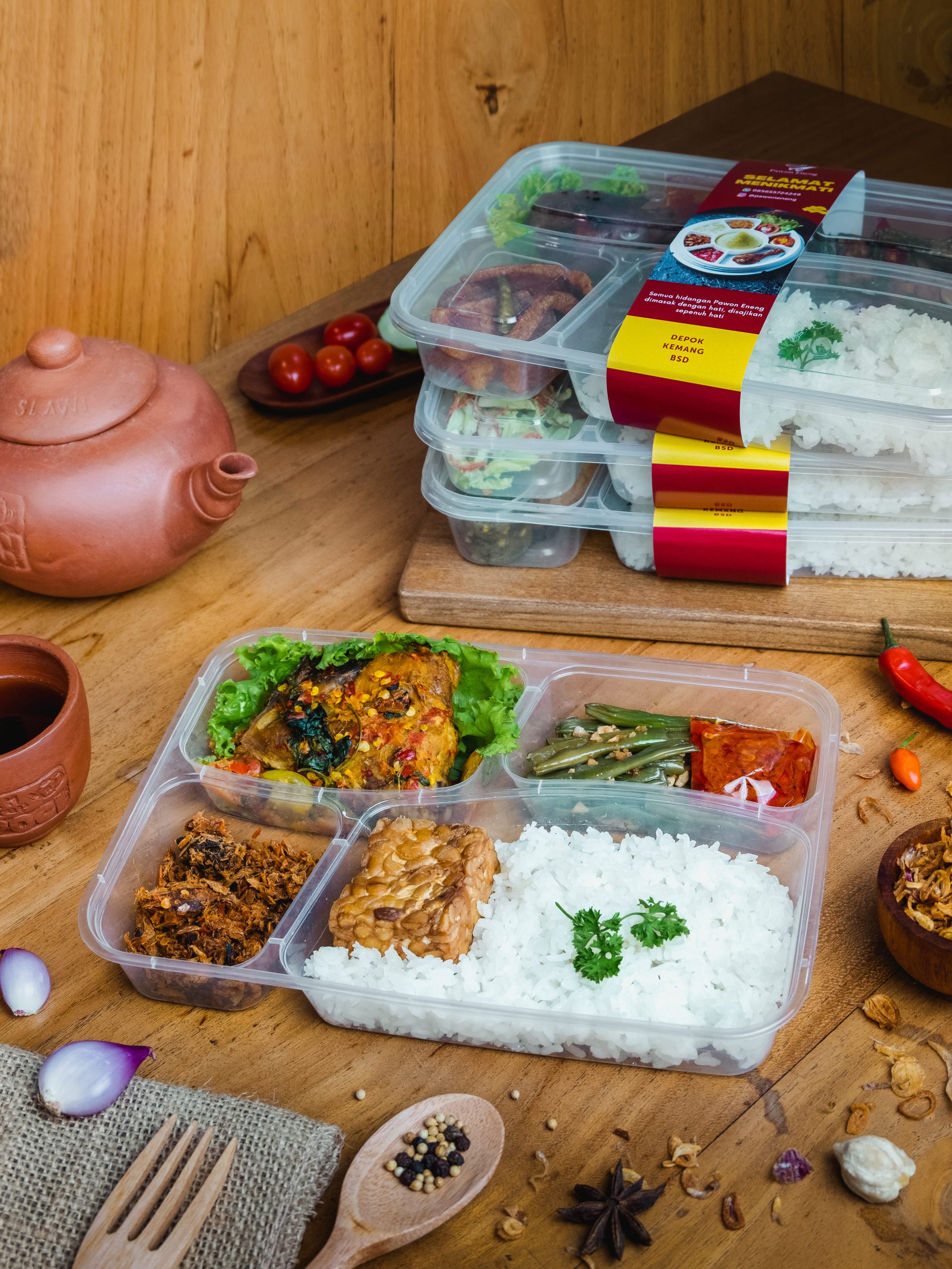 Nasi Box Premium (Daun Jeruk / Liwet Ayam)